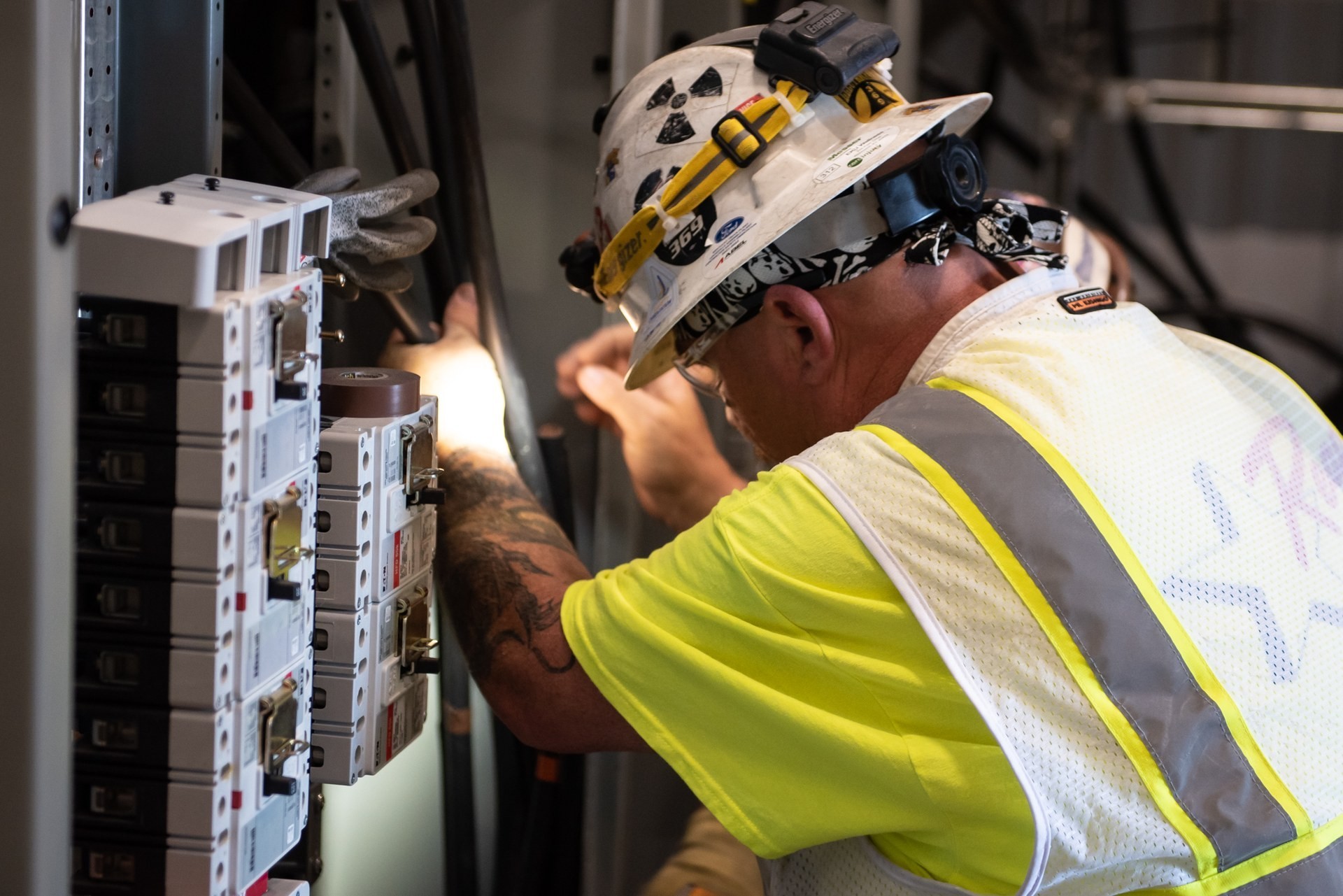 1-Hour Electrocution Prevention SST-102 (Interactive · Spanish)