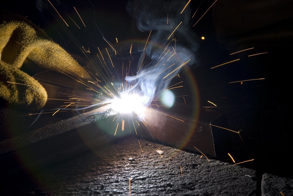 1-Hour Welding and Cutting SST-215 (Interactive · Spanish)